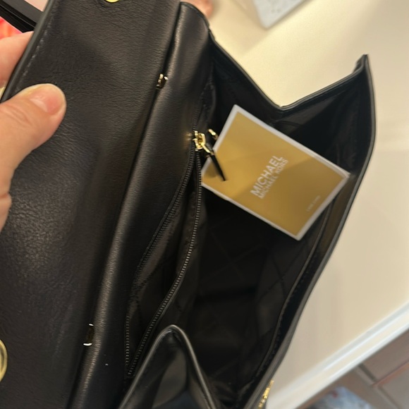 💥MK - Rare -Jasmine Medium Leather Satchel - - Picture 15 of 16